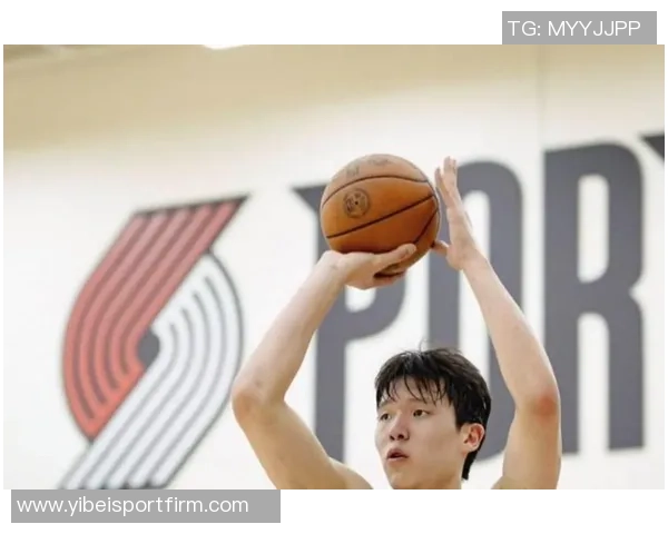 中锋缺阵导致防守漏洞斯普利特直言球队篮筐保护不足