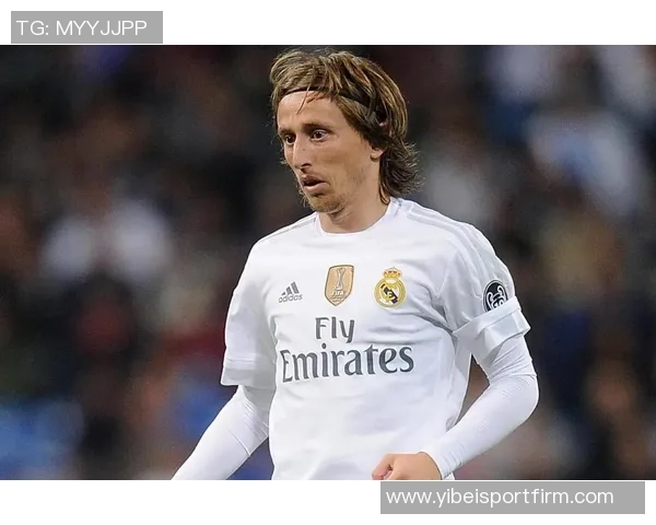 西媒报道莫德里奇希望在皇马退役并主动提出多种降薪方案